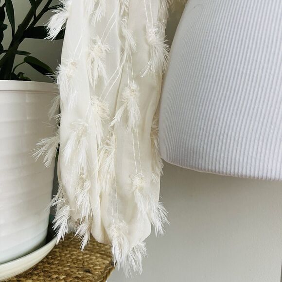 Gorgeous White Swiss Dot Soft Flowy Cropped Billowy Blouse Cottagecore ~ Medium - Picture 4 of 9